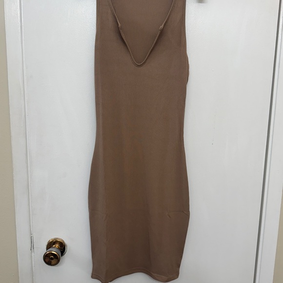 Brown Ribbed Bodycon Dress - Picture 3 of 3